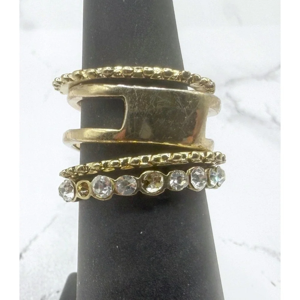 10 Piece Gold Tone Ring Lot Size 6 6.5 6.75 Stack Heart Pearl Band Mixed Styles